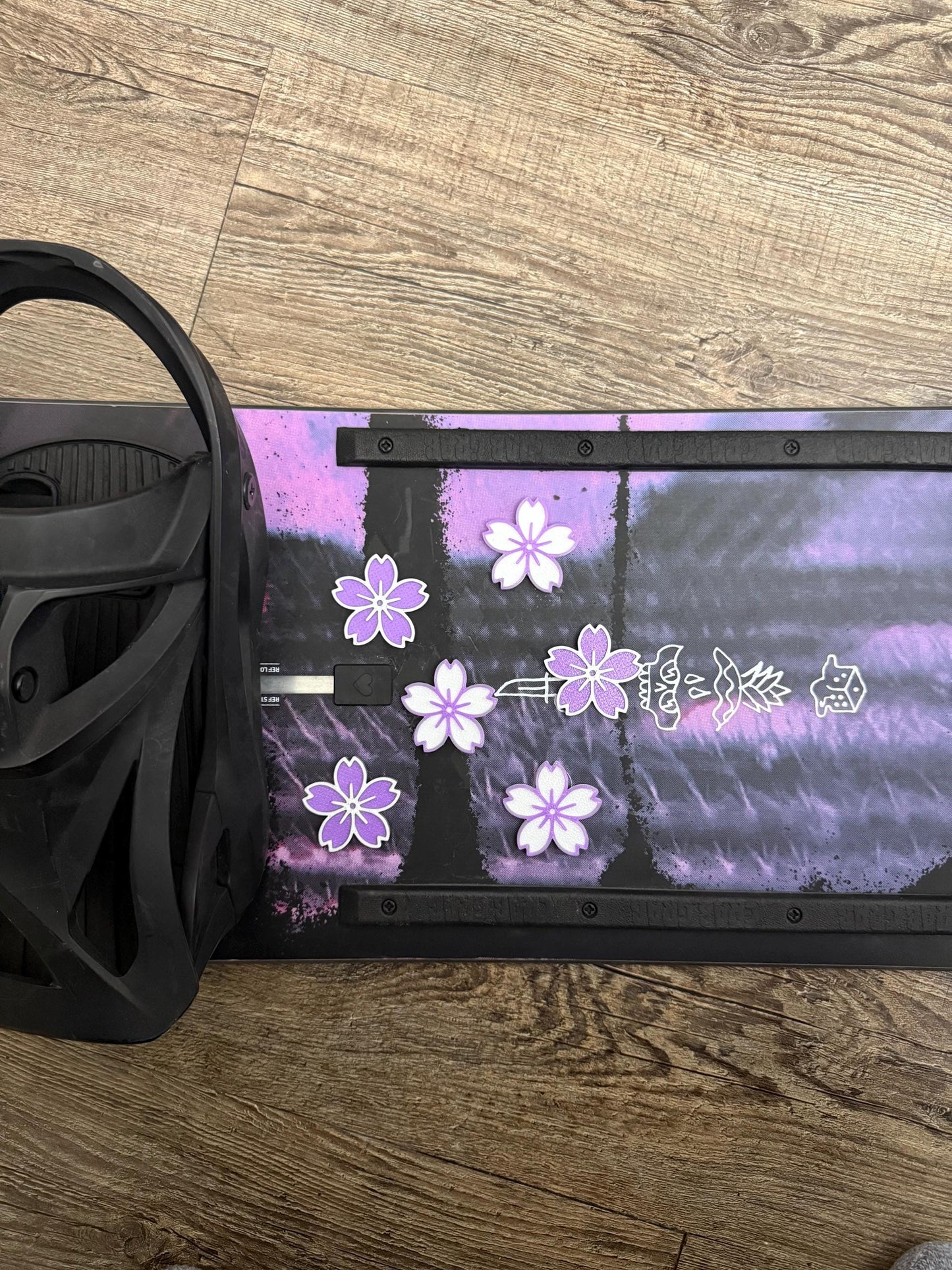Sakura Flower Snowboarding Stomp Pad